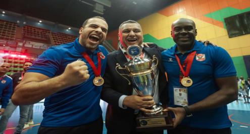 مصدر ليلا كورة: مدرب يد الأهلي رفض عرضا مجريًا.. ومحاولات جديدة لإقناعه